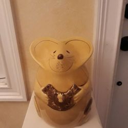 Vintage  Cookie Smiling Mouse Cookie Jar 