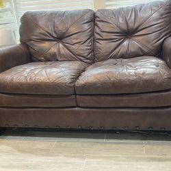 Loveseat Brown Leather 