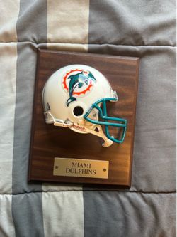 Miami dolphins mini helmet
