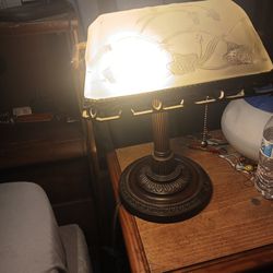 Vintage  Bronze Tonen Banker Lamp