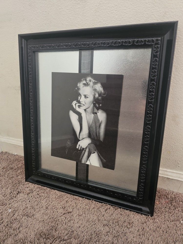 Marylin Monroe Framed Wall Art 