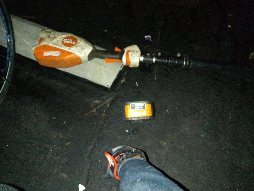 Stihl Hedge Trimmer Hla 86/Ap300bat