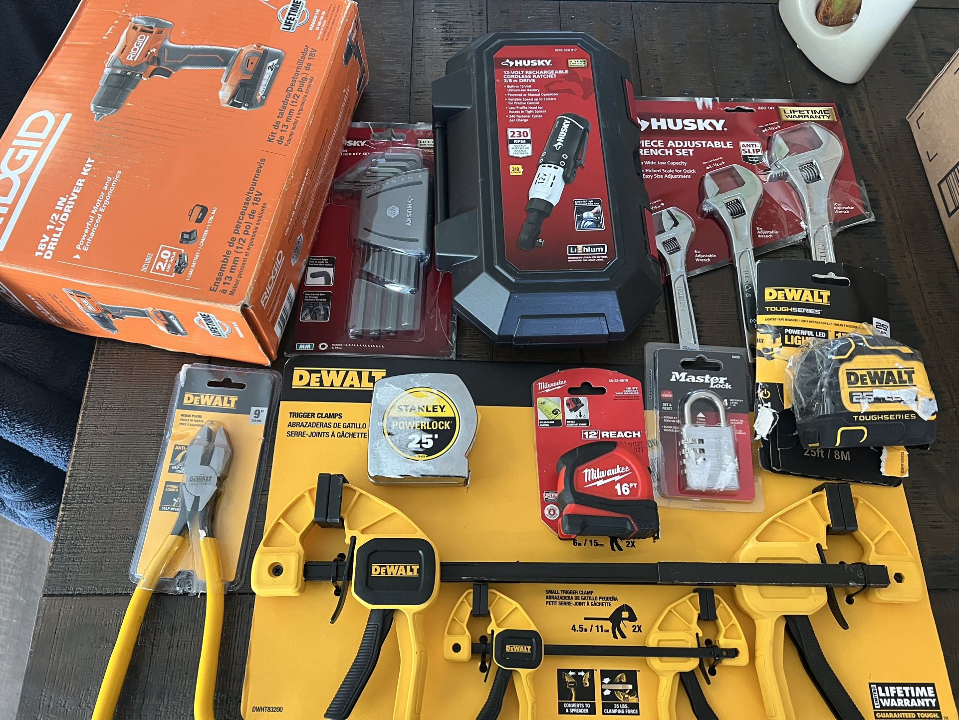 Tool Combo DEWALT, STANLEY & Milwaukee.
