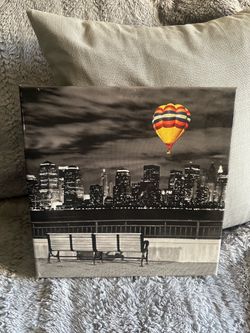 4 Nice Art Frame in great condition