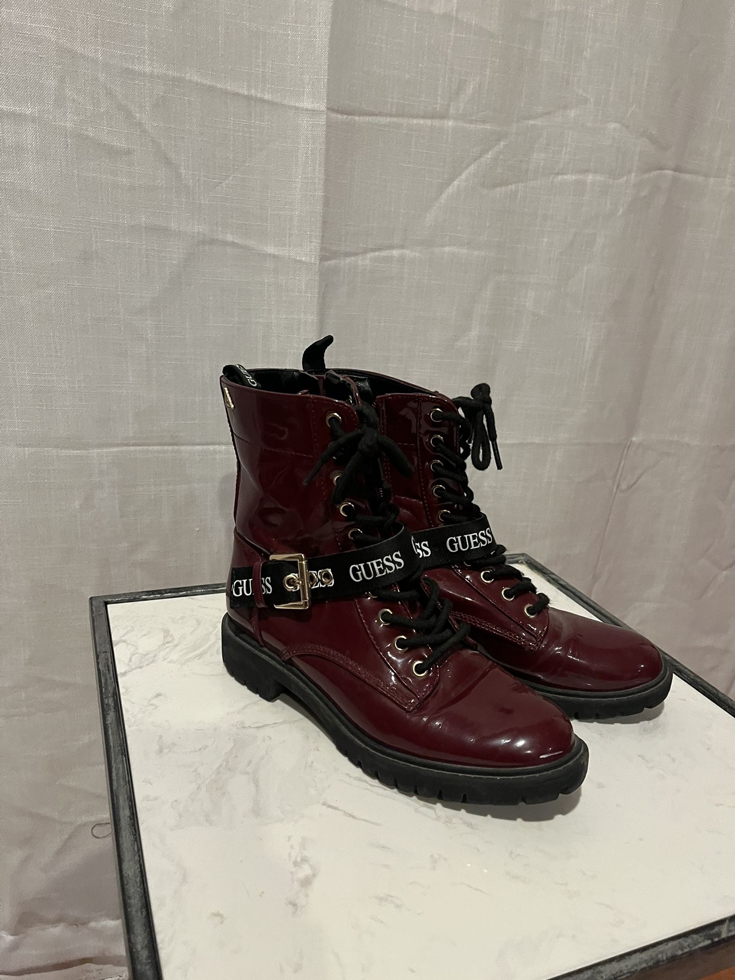 Guess Boots 5.5