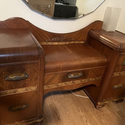 Vintage Art Deco Vanity With Original Mirror 