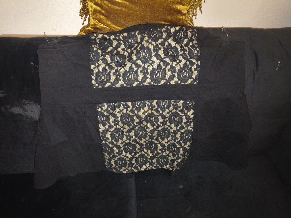 New Lace Halter Top Torrid (18)