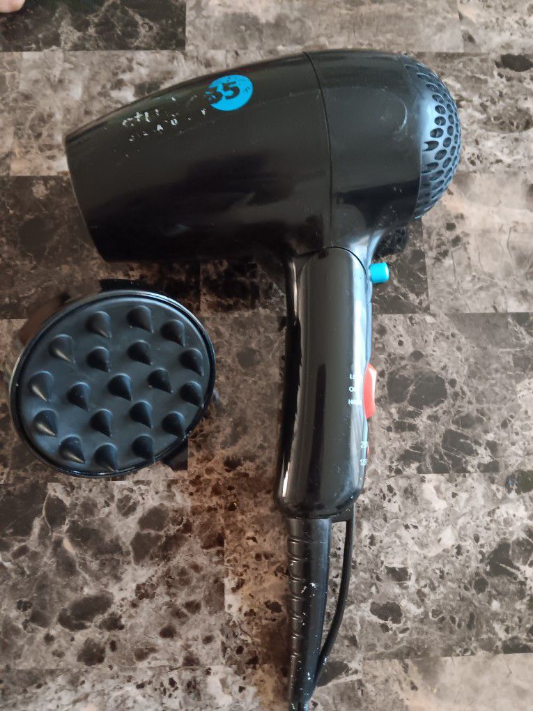 Used Powerful Foldable Mini Blow-dryer 