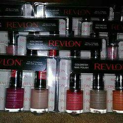(4) pk. Revlon Nail Polish. New 