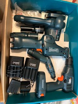 Black + Decker 6-Piece Cordless Combo Kit – Drill, Tools & Accessories Set