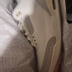 Brand New Jordans 3s Men Size 8.5 Asking For $220