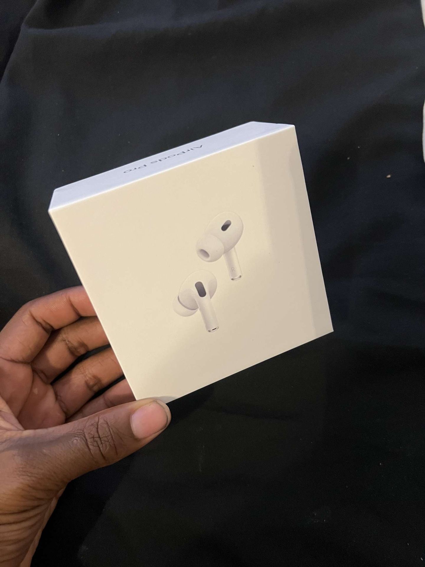 AirPods