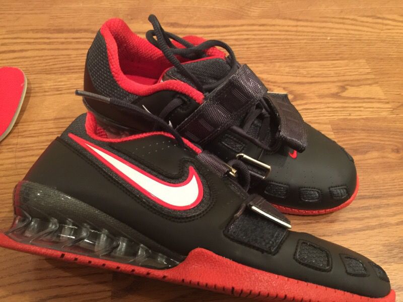 Dierbare leeg Lui Nike romaleos II power lifting shoes. Size 8 for Sale in Huntington Beach,  CA - OfferUp