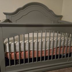Baby Cribs With Two Baby Matress 