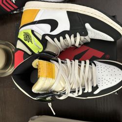 Sz 11.5 Volt Jordan 1