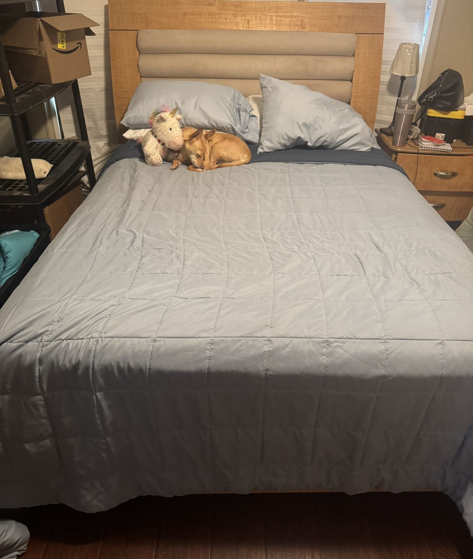 Queen Bedroom Set