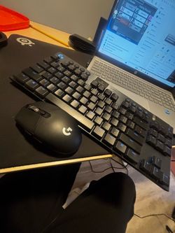 Logitech G915 TKL LIGHTSPEED wireless mechanical keyboard * Logitech G305 LIGHTSPEED wireless gaming mouse