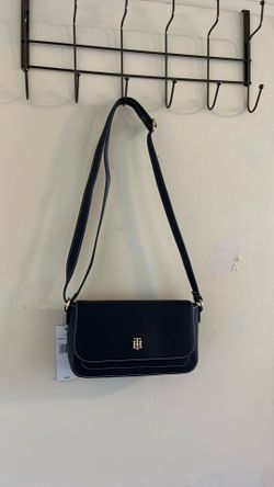 Tommy Hilfiger bag