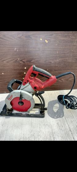 Milwaukee cerrucho electro