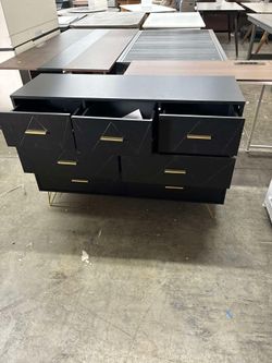 7 Drawer Dresser, Adult Dresser with Golden Legs & Handle (has some details)