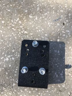 Smittybilt over sized tire carrier bracket