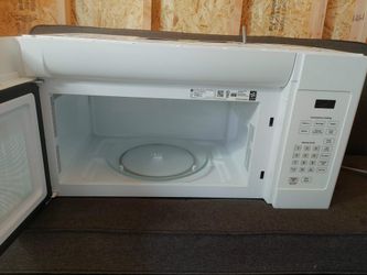 GE° 1.6 Cu. Ft Microwave oven