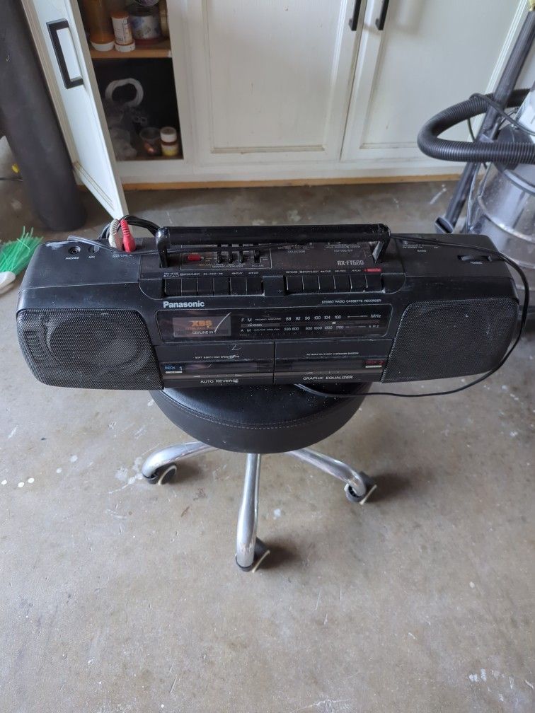 Panasonic Stereo Boom box RXFT560 Radio Cassette Recorder Small Sound
