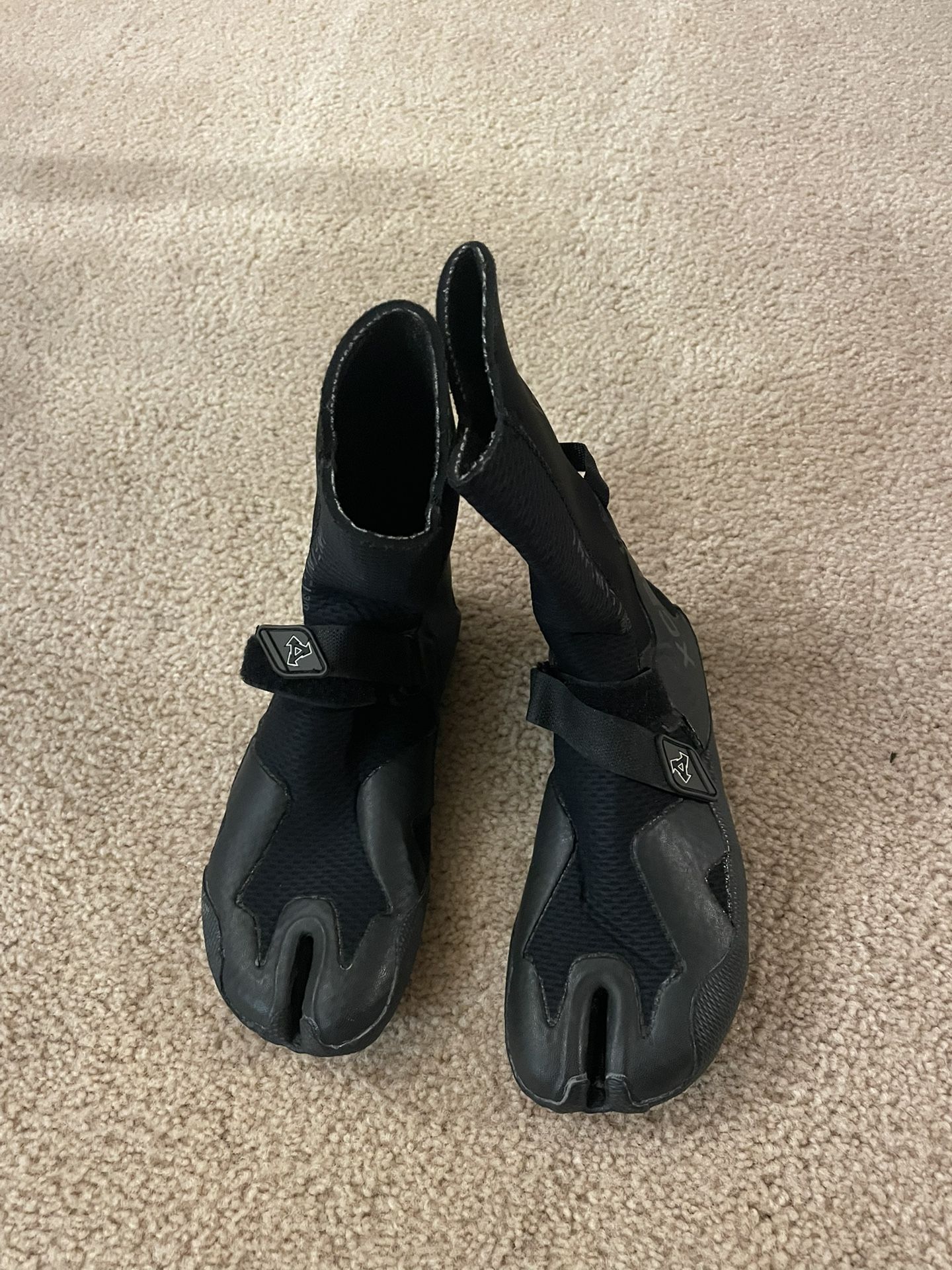 Infinity Xcel Wet Suit Boots