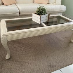 Living Room Enter Table And Sofa End Table 