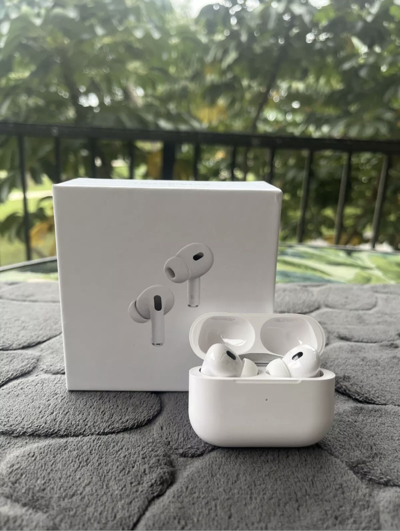 Apple AirPods Pro 2