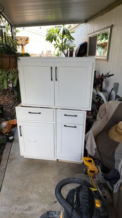 Cabinets kitchen