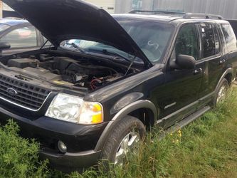 2002 Ford Explorer parting out