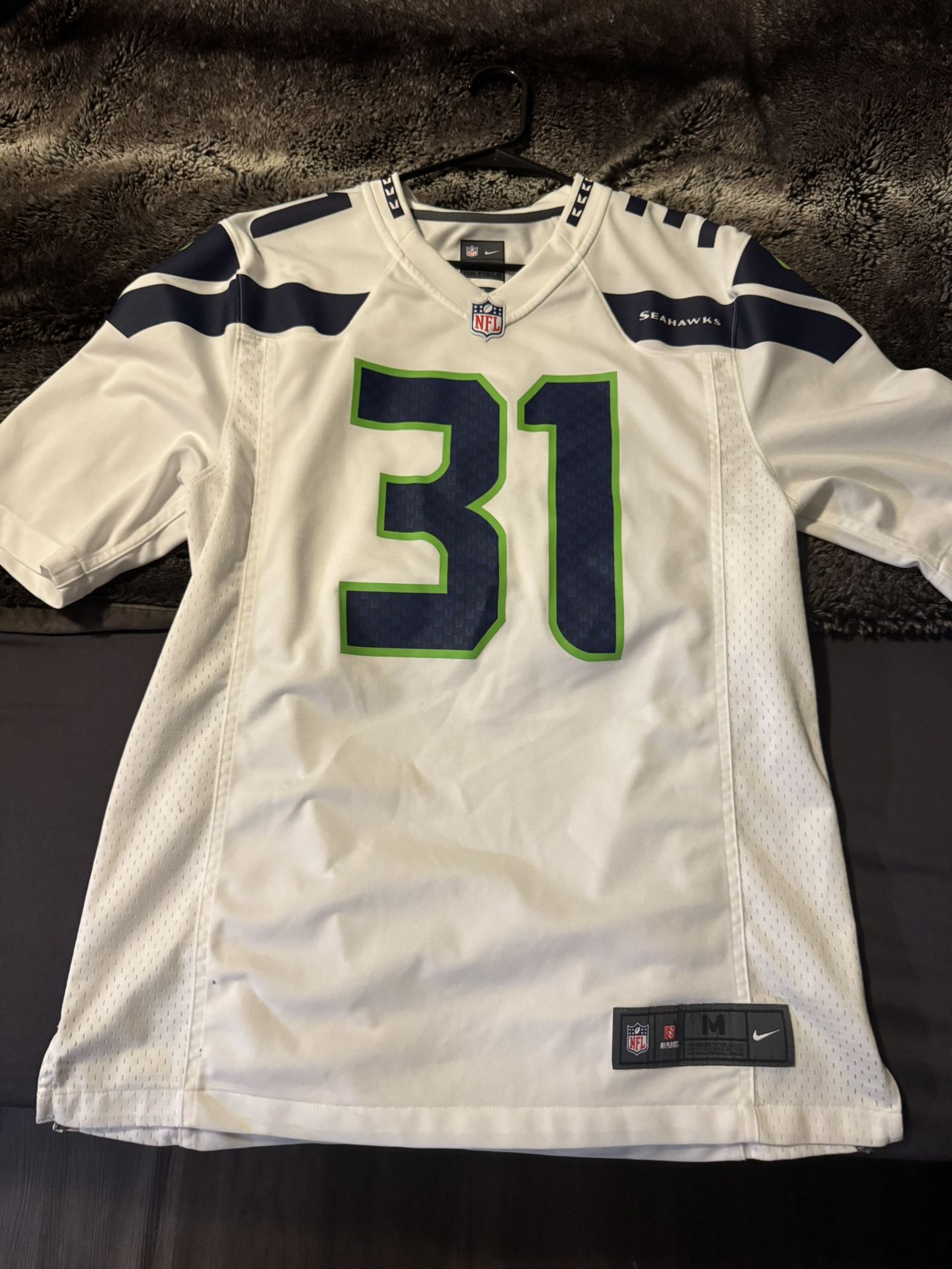 Cam Chancellor Jersey Size M Men’s