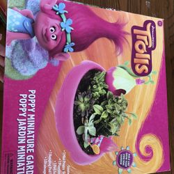 Trolls Mini Garden