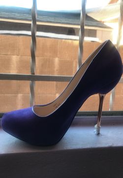 Brand new purple heels