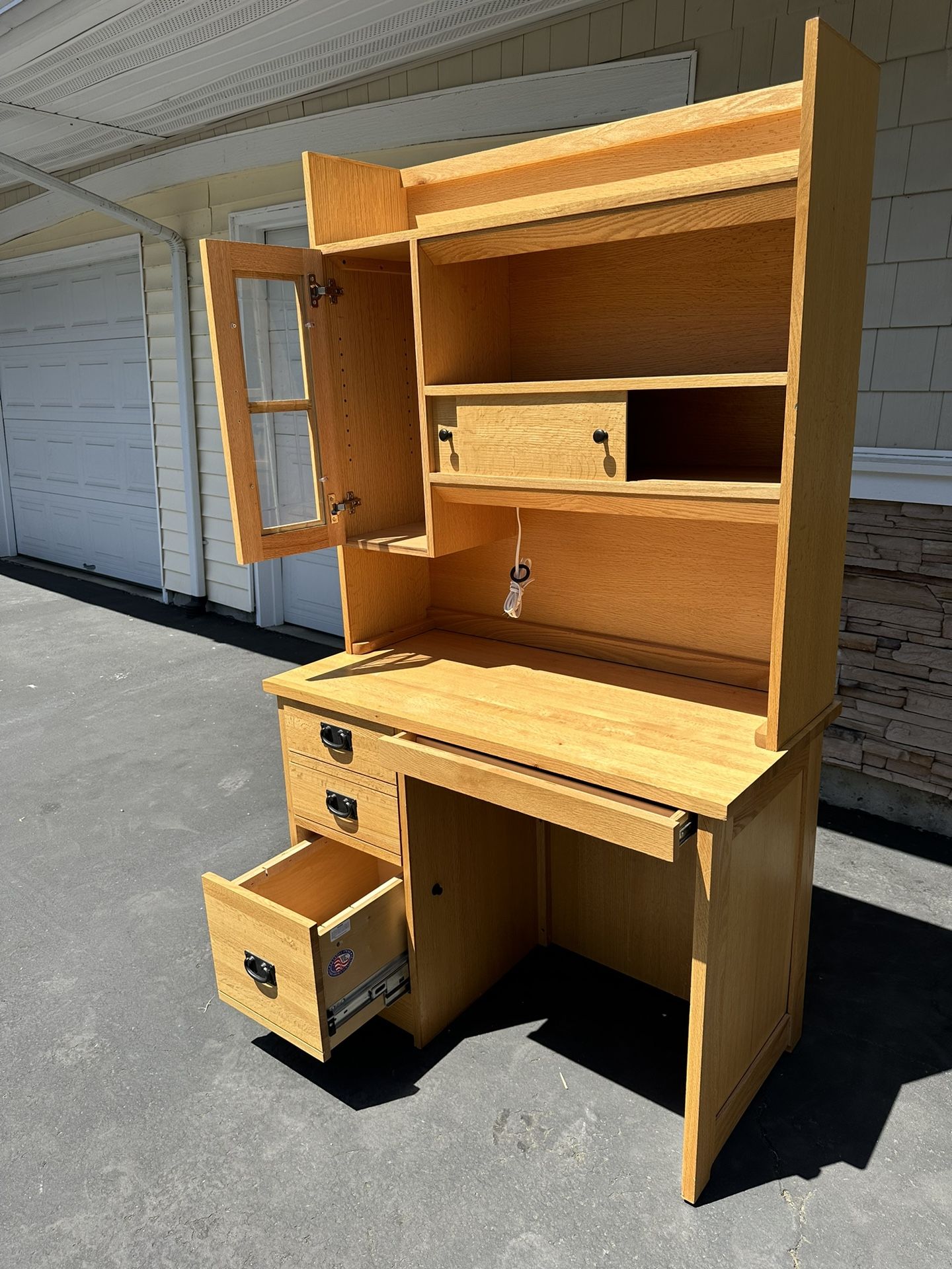 Small Desk With Drawers / Locking File Drawer / Detachable Hutch
