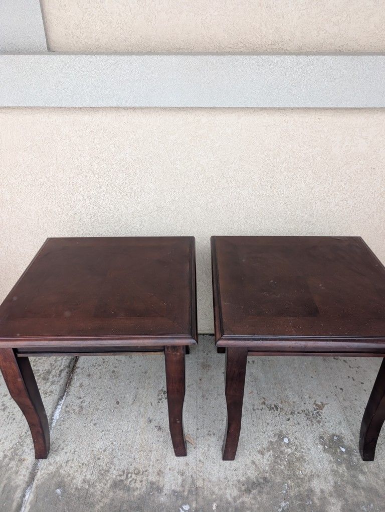 Wooden Nighstand End Tables Set of 2