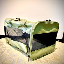 SHERPA PET CARRIER Small Dog Puppy Cat 