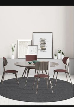 8’ Round Ruggable Heathered Solid Charcoal Rug and Pad System. 2 piece.  Original price $450.00.    Washable and in great condition.  