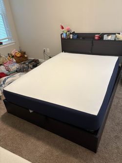 Queen Size Cooling Memory Foam Mattress