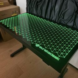 Eureka RGB Desk