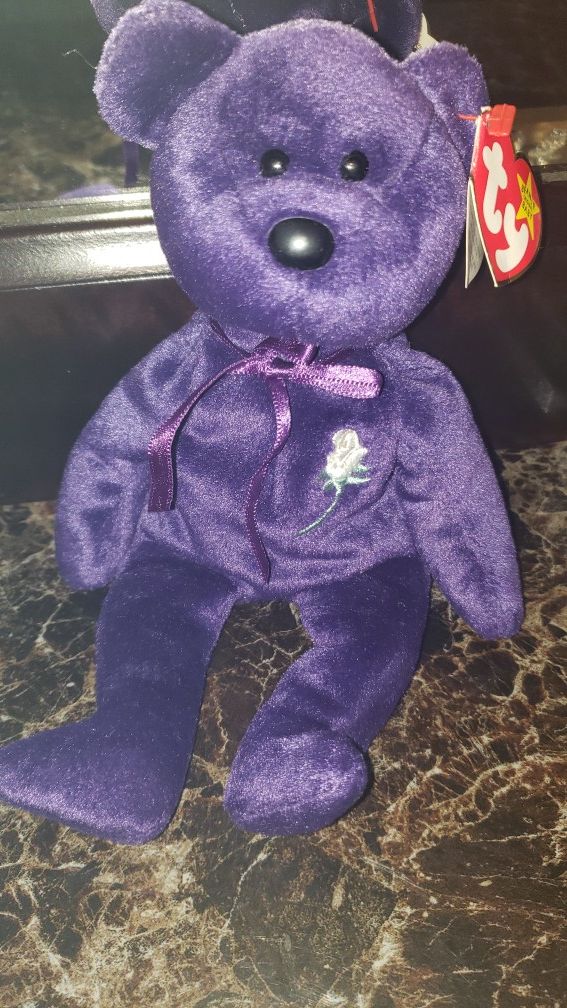 Ty Princess Beanie Baby: Princess Diana Memorial Collectible for Sale in Fremont, CA - OfferUp