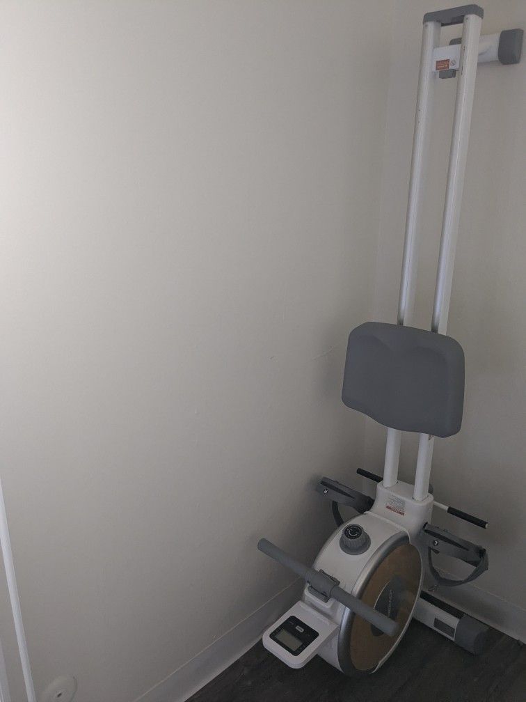Rowing Machine: Used 30 Times