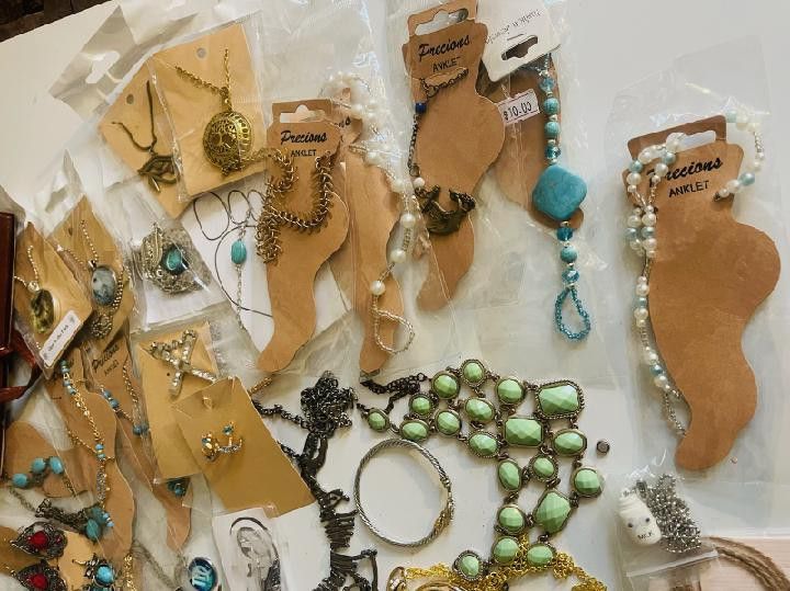 Lot of new and broken jewelry great for crafts or to sell