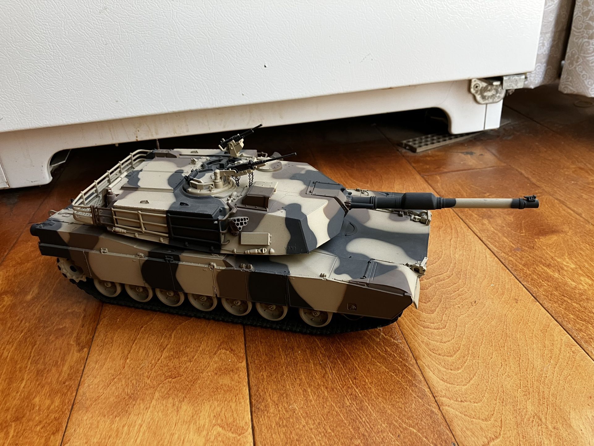 Franklin Mint Tank