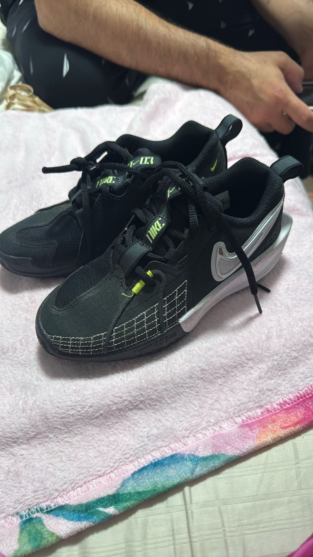 Black Nike GT Kids Size 1.5