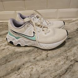 Nike Renew Run Sneakers Women's Sz 8.5 White/aqua Athletic Running Shoes Comfort