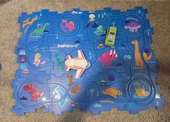 hahaland Dinosaur Puzzle Racer Car Track