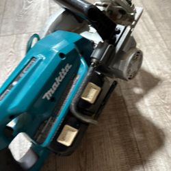 Makita Saw 
