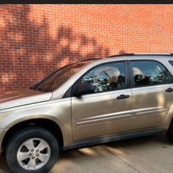 2006 Chevy Equinox Gold